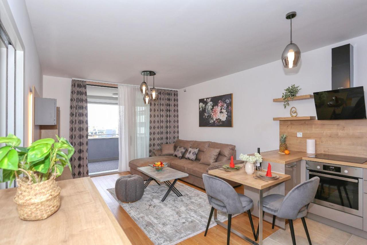 Apartments Luna With Free Parking Zadar Exterior photo