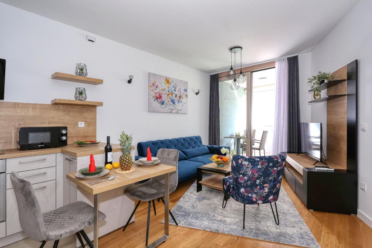 Apartments Luna With Free Parking Zadar Exterior photo