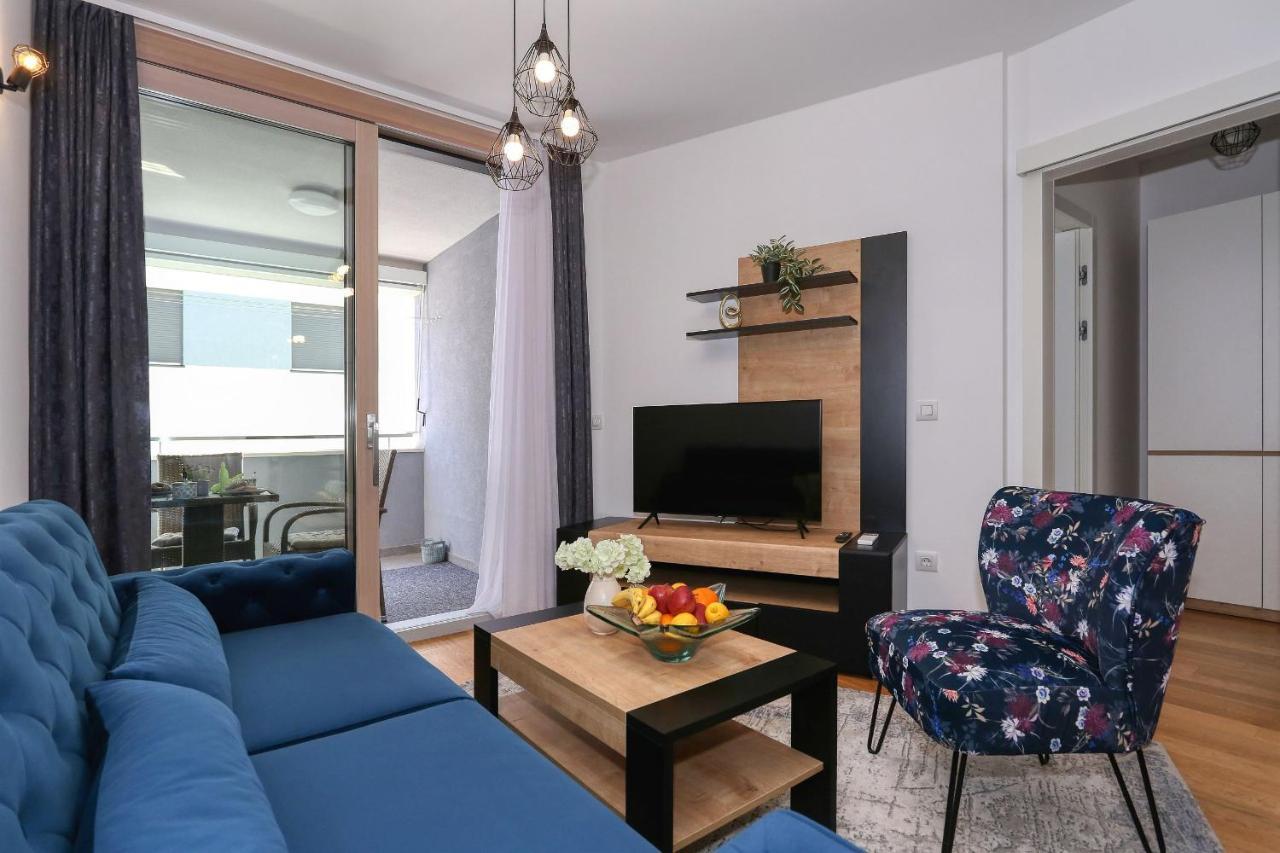 Apartments Luna With Free Parking Zadar Exterior photo